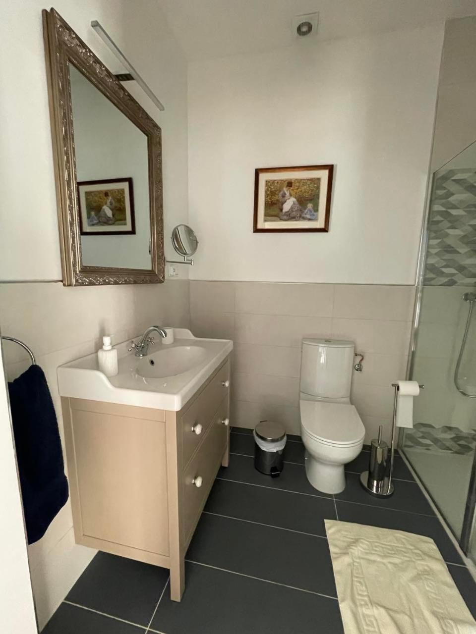 Le Grand Berger Chambres D'Hotes Angeac-Charente エクステリア 写真